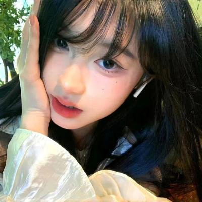 开画少女漫